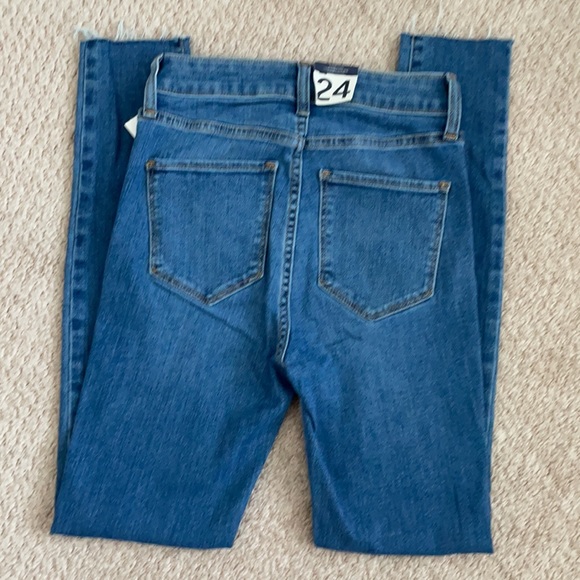 NWT Gap Button Fly Denim High Rise Jeggings Size 24 - Picture 5 of 15